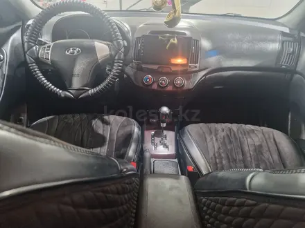 Hyundai Elantra 2010 года за 3 500 000 тг. в Актобе – фото 8