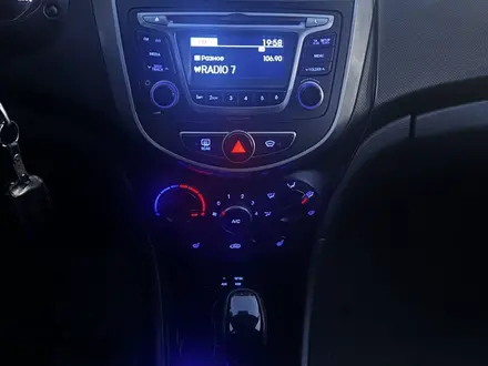 Hyundai Solaris 2015 года за 4 400 000 тг. в Семей – фото 30