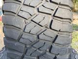 Пара грязевые шины 35/12, 5/20 BFGoodrich M/T. за 90 000 тг. в Алматы – фото 3