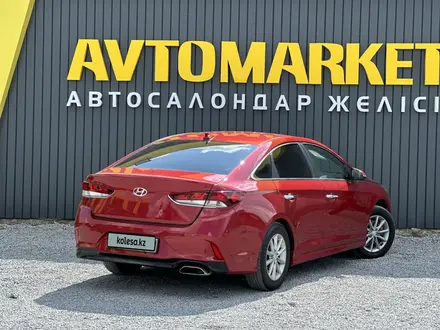 Hyundai Sonata 2017 года за 6 900 000 тг. в Актобе – фото 3