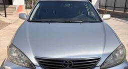 Toyota Camry 2005 года за 4 400 000 тг. в Жетысай – фото 2