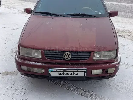 Volkswagen Passat 1994 года за 1 320 000 тг. в Караганда – фото 7