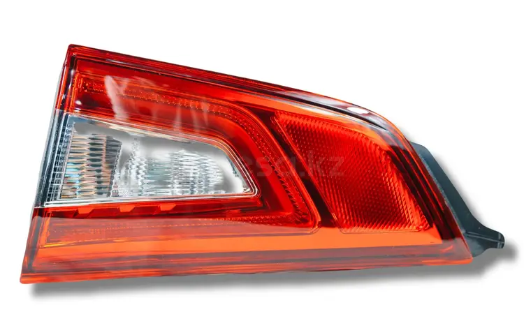 Фонарь (внутренний) RH Qashqai 14- за 11 900 тг. в Алматы