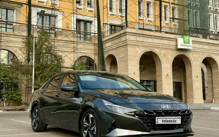 Hyundai Elantra 2022 года за 11 500 000 тг. в Актау