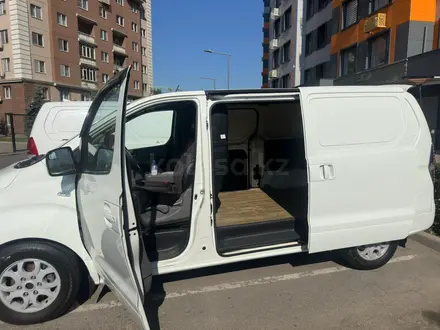 Hyundai Starex 2011 года за 11 000 000 тг. в Алматы – фото 4