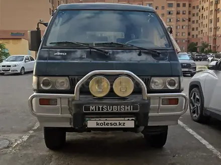 Mitsubishi Delica 1998 года за 1 550 000 тг. в Актау – фото 3