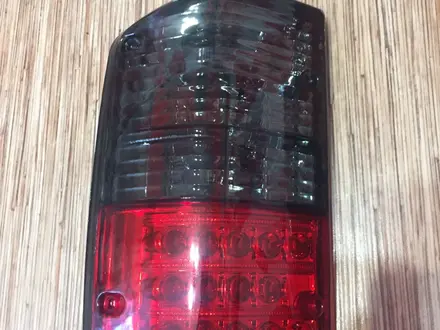Задние светодиодные фонари Nissan Patrol Safari за 43 000 тг. в Алматы – фото 2