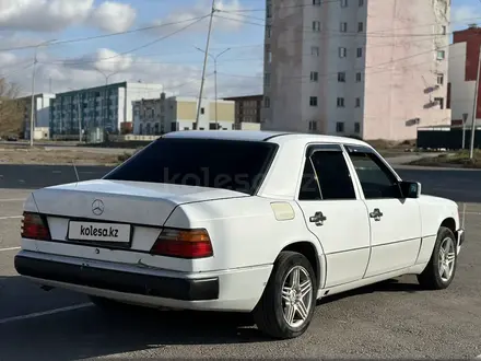 Mercedes-Benz E 230 1991 года за 1 800 000 тг. в Жезказган – фото 15