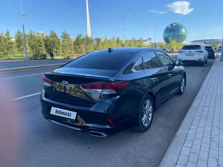 Hyundai Sonata 2018 года за 8 800 000 тг. в Астана – фото 3