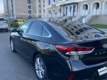 Hyundai Sonata 2018 года за 8 800 000 тг. в Астана – фото 4