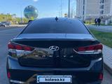 Hyundai Sonata 2018 года за 8 000 000 тг. в Атырау – фото 5