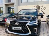 Lexus LX 570 2016 года за 37 000 000 тг. в Шымкент