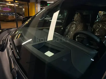 Nissan Patrol Platinum City 2025 года за 62 500 000 тг. в Алматы – фото 17