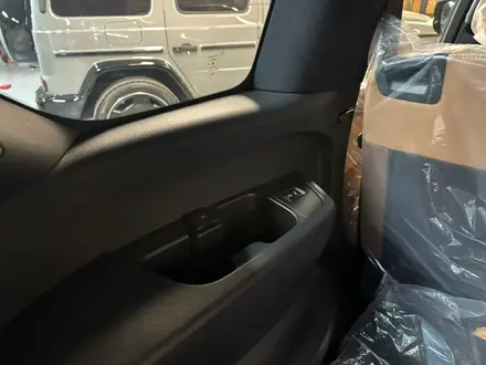 Nissan Patrol Platinum City 2025 года за 62 500 000 тг. в Алматы – фото 45