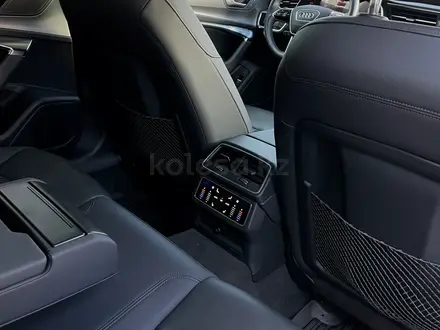 Audi A6 2020 года за 21 800 000 тг. в Алматы – фото 7