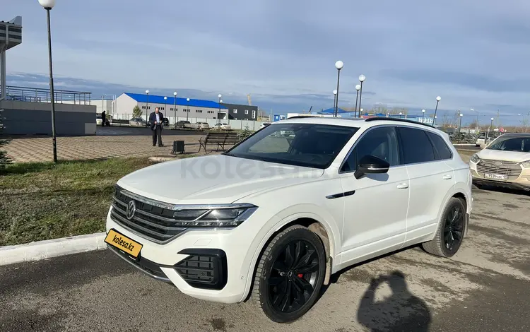 Volkswagen Touareg 2020 годаfor40 000 000 тг. в Костанай