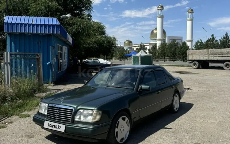 Mercedes-Benz E 200 1995 годаүшін3 000 000 тг. в Жаркент