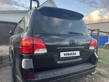 Toyota Land Cruiser, 2013