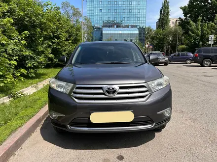 Toyota Highlander 2011 года за 13 500 000 тг. в Алматы – фото 2