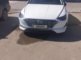 Hyundai Sonata 2023 годаүшін12 200 000 тг. в Актобе – фото 2
