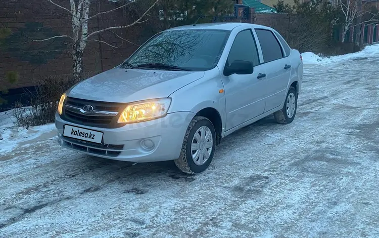 ВАЗ (Lada) Granta 2190 2013 года за 2 290 000 тг. в Астана