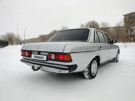 Mercedes-Benz E 200 1984 года за 3 400 000 тг. в Караганда – фото 3