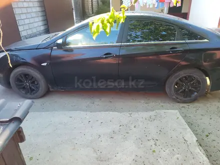 Hyundai Sonata 2010 года за 3 500 000 тг. в Алматы – фото 14