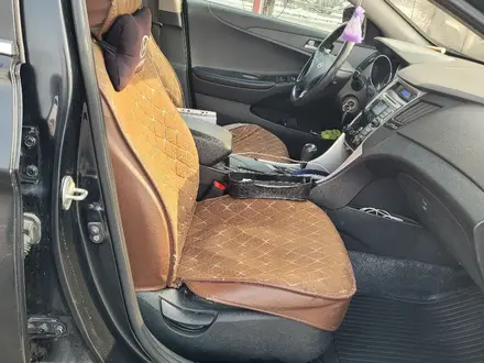 Hyundai Sonata 2010 года за 3 500 000 тг. в Алматы – фото 3