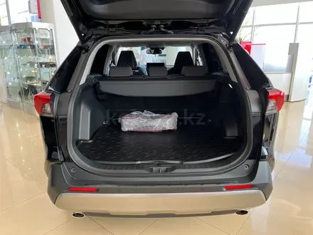 Toyota RAV4 Prestige 2023 года за 18 600 000 тг. в Петропавловск – фото 8