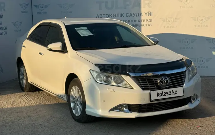 Toyota Camry 2011 годаүшін9 400 000 тг. в Семей