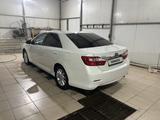 Toyota Camry 2014 годаfor9 100 000 тг. в Актобе – фото 4