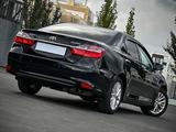 Toyota Camry 2015 года за 11 200 000 тг. в Астана