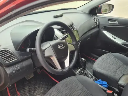 Hyundai Accent 2015 года за 5 000 000 тг. в Актау – фото 11