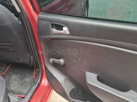 Hyundai Accent 2015 года за 5 000 000 тг. в Актау – фото 18