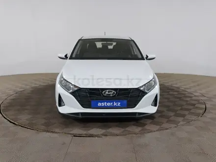 Hyundai i20 2023 года за 6 400 000 тг. в Шымкент – фото 2