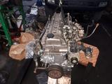 ГБЦ двигателя 4, 5 бензин 1FZ-FE на Toyota Land Cruiser 105GX за 850 000 тг. в Караганда – фото 3