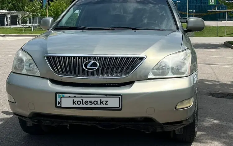 Lexus RX 330 2004 годаүшін6 100 000 тг. в Алматы