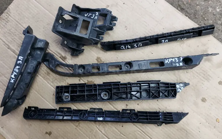 Крепление бампера заднее правое защёлка ловушка за 8 000 тг. в Астана