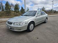 Toyota Camry 2000 года за 4 100 000 тг. в Астана