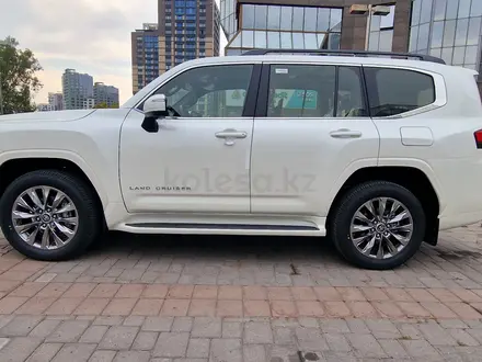 Toyota Land Cruiser 2023 года за 55 300 020 тг. в Алматы – фото 6