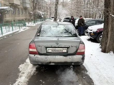 Mazda 323 2002 года за 1 800 000 тг. в Алматы – фото 3