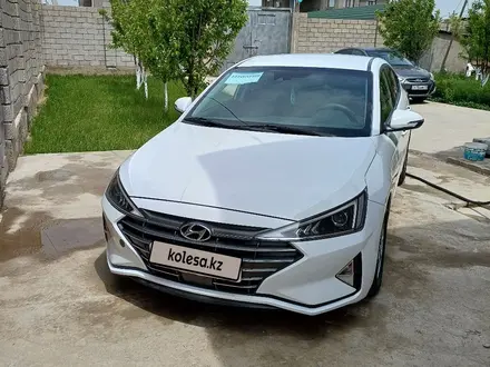 Hyundai Elantra 2019 года за 6 100 000 тг. в Шымкент