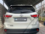 Toyota Highlander 2014 года за 16 800 000 тг. в Шымкент – фото 4
