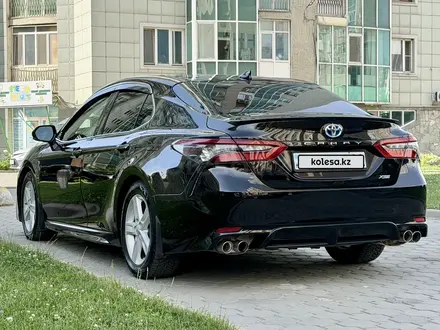 Toyota Camry 2021 года за 12 875 000 тг. в Алматы – фото 8
