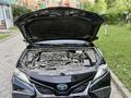 Toyota Camry 2021 года за 12 875 000 тг. в Алматы – фото 24