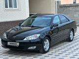 Toyota Camry 2003 года за 6 700 000 тг. в Актобе – фото 4