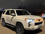 Toyota 4Runner 2015 года за 17 000 000 тг. в Костанай