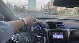 Toyota Camry 2014 годаfor11 000 000 тг. в Астана – фото 2