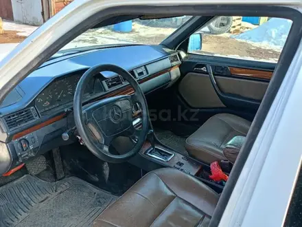 Mercedes-Benz E 300 1993 года за 1 250 000 тг. в Балхаш – фото 2