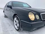 Mercedes-Benz E 240 1998 года за 2 800 000 тг. в Жезказган – фото 5